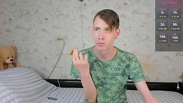 Snapshot of Erick_Wilson chatting on March 5, 2026, 8:32 am Erick Wilson online show from March 5, 2026, 8:32 am