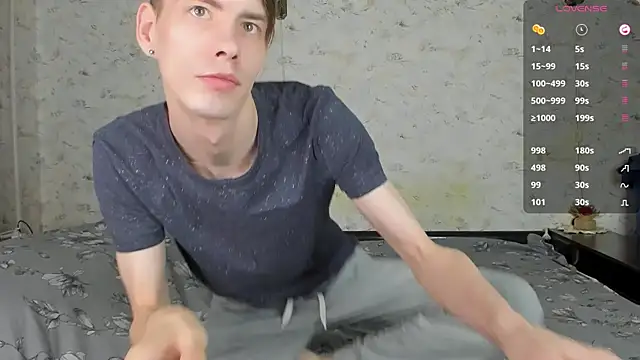 Snapshot of Erick_Wilson chatting on April 7, 2026, 4:24 am Erick Wilson online show from April 7, 2026, 4:24 am