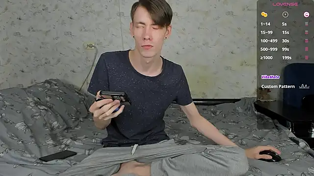 Snapshot of Erick_Wilson chatting on April 11, 2026, 8:29 am Erick Wilson online show from April 11, 2026, 8:29 am