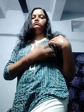 Snapshot of Anushka_Singh0 chatting on March 24, 2026, 6:24 pm Anushka Singh0 online show from March 24, 2026, 6:24 pm