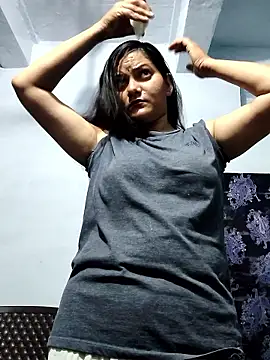 Snapshot of Anushka_Singh0 chatting on April 12, 2026, 3:50 pm Anushka Singh0 online show from April 12, 2026, 3:50 pm