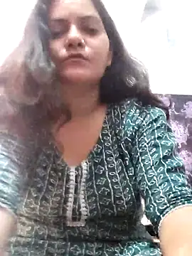 Snapshot of Anushka_Singh0 chatting on April 15, 2026, 10:44 am Anushka Singh0 online show from April 15, 2026, 10:44 am