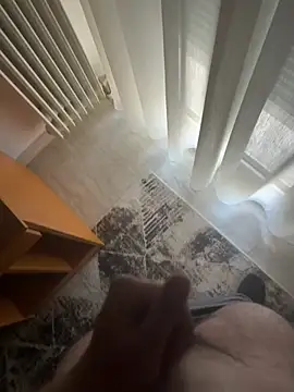 jacobbb5 online show from April 27, 2026, 12:36 pm