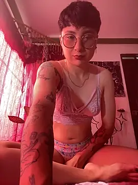 bloomroma online show from April 10, 2026, 2:00 pm