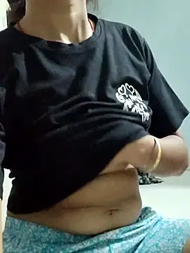 Sexy-Sandhya  online show from April 11, 2026, 5:28 pm