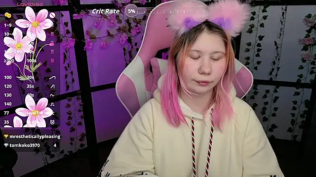 Snapshot of kitsune_little chatting on March 11, 2026, 11:16 am kitsune little online show from March 11, 2026, 11:16 am