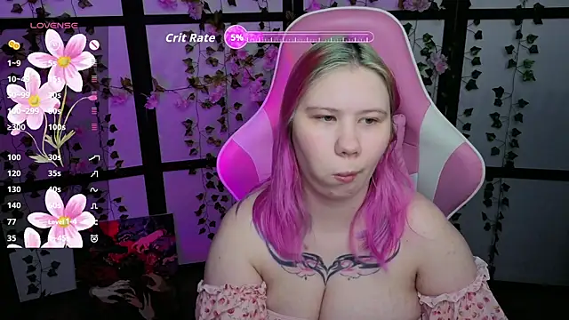 Snapshot of kitsune_little chatting on April 4, 2026, 10:13 am kitsune little online show from April 4, 2026, 10:13 am