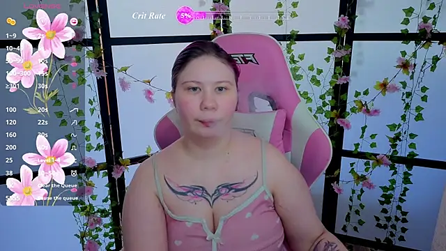 Snapshot of kitsune_little chatting on July 17, 2026, 9:49 am kitsune little online show from July 17, 2026, 9:49 am