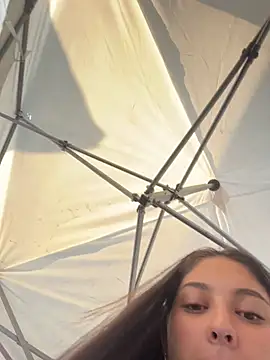 Snapshot of Lucyfer_fire chatting on February 28, 2026, 11:44 am Lucyfer fire online show from February 28, 2026, 11:44 am