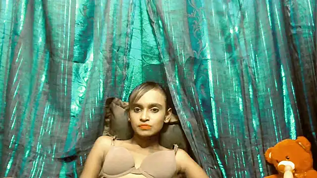 SassyXindian online show from March 17, 2026, 6:50 am