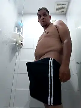 Snapshot of gordogruesa chatting on February 15, 2026, 10:39 pm gordogruesa online show from February 15, 2026, 10:39 pm