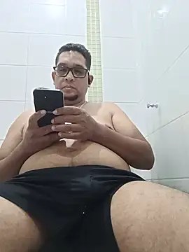 gordogruesa online show from May 24, 2026, 3:00 am