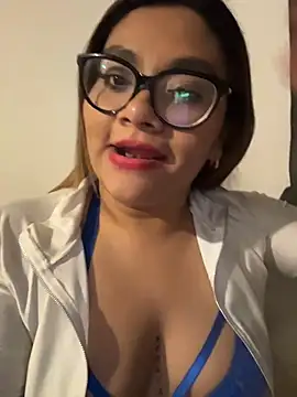 ludmila x online show from February 15, 2026, 5:48 am