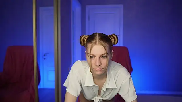 AlisMil online show from April 2, 2026, 9:29 am