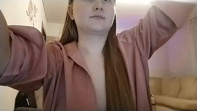 AnikaLipps online show from March 17, 2026, 9:51 pm