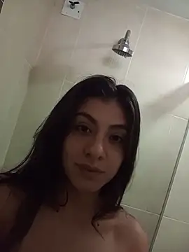 Snapshot of Arianna_C chatting on February 20, 2026, 5:35 pm Arianna C online show from February 20, 2026, 5:35 pm