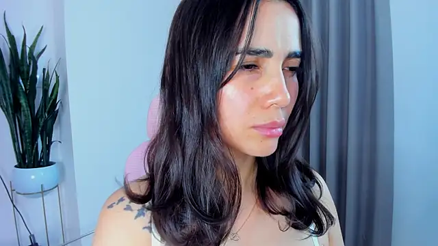 Snapshot of sara_ospina22 chatting on July 24, 2026, 8:18 pm sara ospina22 online show from July 24, 2026, 8:18 pm