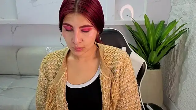 emily  tp online show from February 20, 2026, 12:38 pm