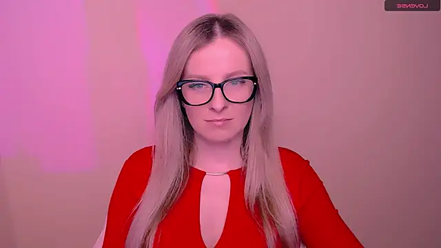 Snapshot of AnnePeach chatting on March 10, 2026, 5:40 pm AnnePeach online show from March 10, 2026, 5:40 pm