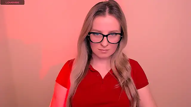 Snapshot of AnnePeach chatting on March 20, 2026, 7:08 pm AnnePeach online show from March 20, 2026, 7:08 pm