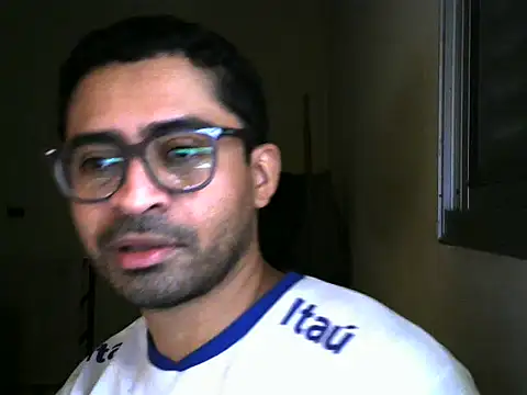 Snapshot of honeybatista chatting on March 3, 2026, 1:50 pm honeybatista online show from March 3, 2026, 1:50 pm