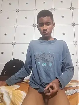 Snapshot of jujubinha1028 chatting on February 15, 2026, 2:41 am jujubinha1028 online show from February 15, 2026, 2:41 am