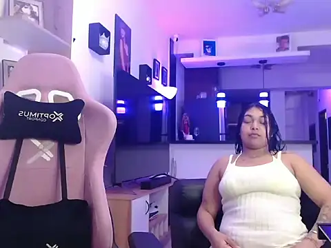 Snapshot of The_Wicked_Queens chatting on February 16, 2026, 5:47 am The Wicked Queens online show from February 16, 2026, 5:47 am