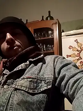 Snapshot of headfats369 chatting on May 26, 2026, 5:36 am headfats369 online show from May 26, 2026, 5:36 am
