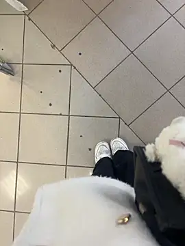 Sexy lissaa online show from April 4, 2026, 10:46 am