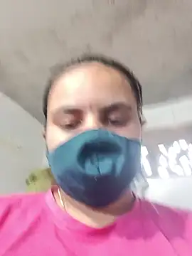 taniya0 online show from April 9, 2026, 7:47 am