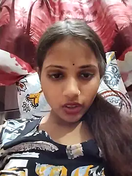 Snapshot of samayra1144 chatting on February 19, 2026, 6:15 pm samayra1144 online show from February 19, 2026, 6:15 pm