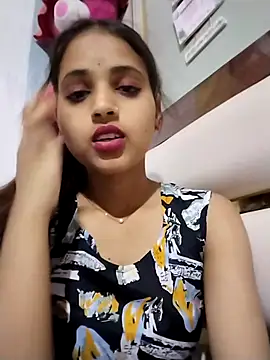 samayra1144 online show from April 14, 2026, 12:00 pm