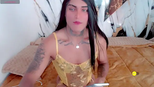 Snapshot of Sofia_HotSexi chatting on February 17, 2026, 4:35 pm Sofia HotSexi online show from February 17, 2026, 4:35 pm