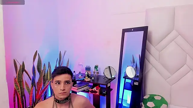 bad boy cum  online show from March 5, 2026, 5:03 am