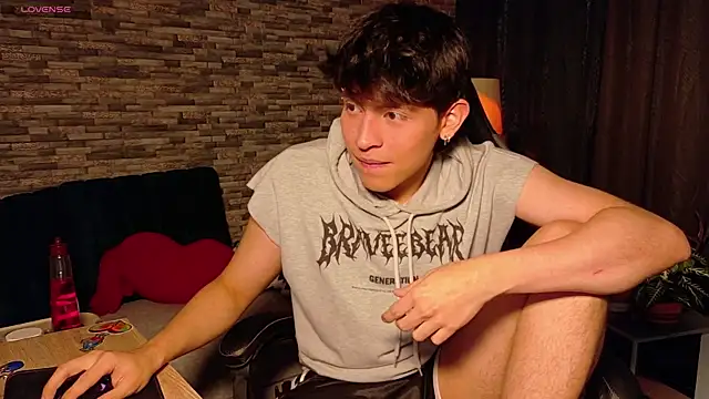 Snapshot of _-Lucky-_ chatting on March 1, 2026, 9:06 pm -Lucky- online show from March 1, 2026, 9:06 pm