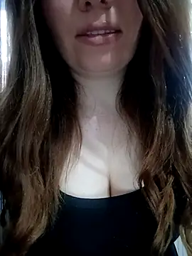 Sedefimmm online show from April 9, 2026, 4:12 pm