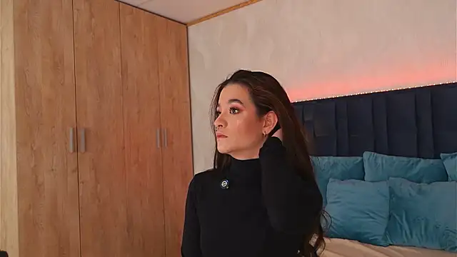 LucyDeLuca online show from March 13, 2026, 4:08 am