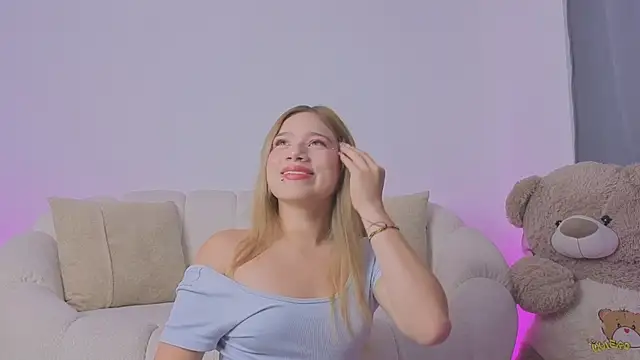 Snapshot of DollfaceInk chatting on February 28, 2026, 3:07 am DollfaceInk online show from February 28, 2026, 3:07 am