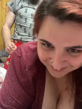 Sandragll online show from May 3, 2026, 1:33 am