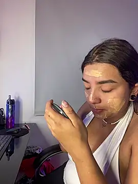 Snapshot of Midary_pink chatting on February 21, 2026, 10:22 pm Midary pink online show from February 21, 2026, 10:22 pm