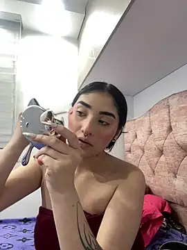 Kattengel  online show from March 23, 2026, 11:31 pm