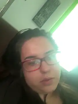 Snapshot of Princesleeanne chatting on February 17, 2026, 7:31 pm Princesleeanne online show from February 17, 2026, 7:31 pm