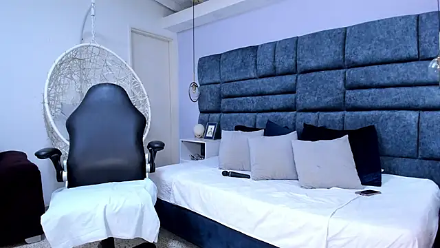 electraknox online show from February 26, 2026, 5:23 pm