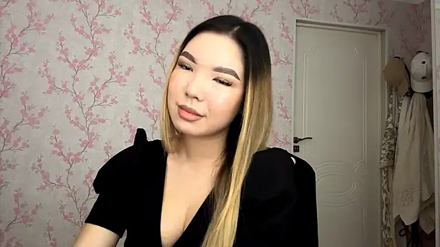 Elina Mottel online show from February 17, 2026, 7:27 am