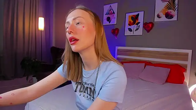 Snapshot of A_Alise chatting on February 24, 2026, 11:19 am A Alise online show from February 24, 2026, 11:19 am