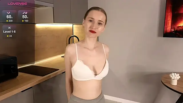 Snapshot of AshleyyJones chatting on April 29, 2026, 5:52 pm AshleyyJones online show from April 29, 2026, 5:52 pm
