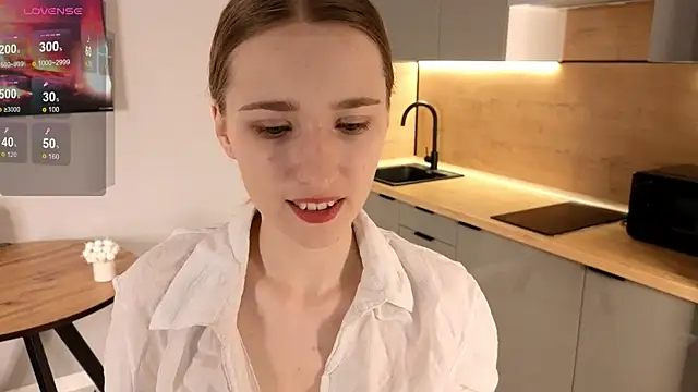 Snapshot of AshleyyJones chatting on April 30, 2026, 2:12 pm AshleyyJones online show from April 30, 2026, 2:12 pm