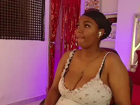 AmiraNast  online show from March 3, 2026, 4:02 pm