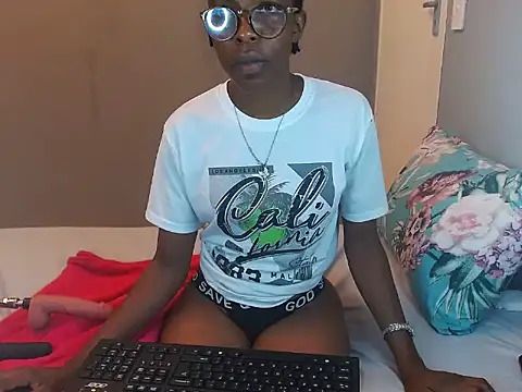 Snapshot of ChocoSlenderXXX chatting on February 26, 2026, 6:18 pm ChocoSlenderXXX online show from February 26, 2026, 6:18 pm