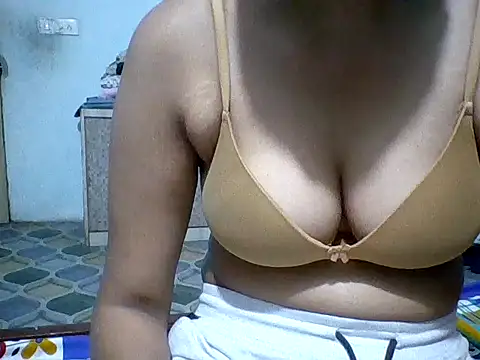 Snapshot of Mahak888 chatting on March 4, 2026, 5:52 pm Mahak888 online show from March 4, 2026, 5:52 pm